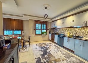 Просторный пентхаус 5+1 в развитом районе Аланьи