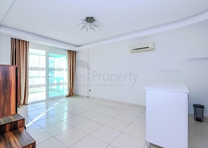 Уютная квартира 2+1 в современном жилом комплексе Тосмура