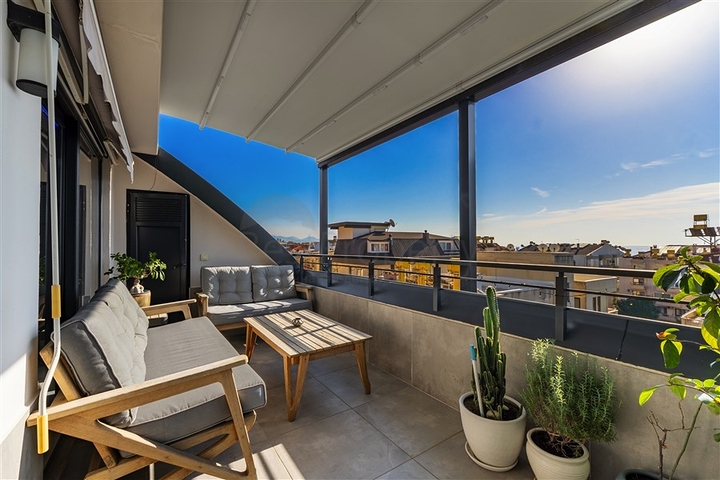 Просторный пентхаус 2+1 в центре Аланьи