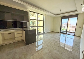 Современная квартира 1+1 в новом доме района Клеопатра