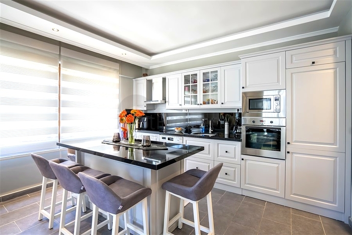 Комфортная 3+1 квартира с развитой инфраструктурой в районе Оба