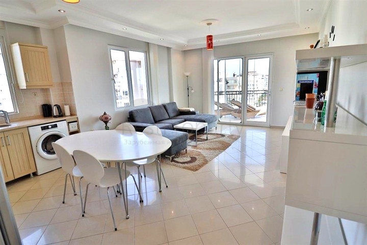 Уютная меблированная квартира 2+1 в жилом комплексе с бассейном