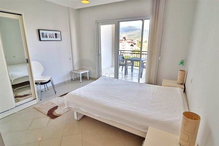 Уютная меблированная квартира 2+1 в жилом комплексе с бассейном