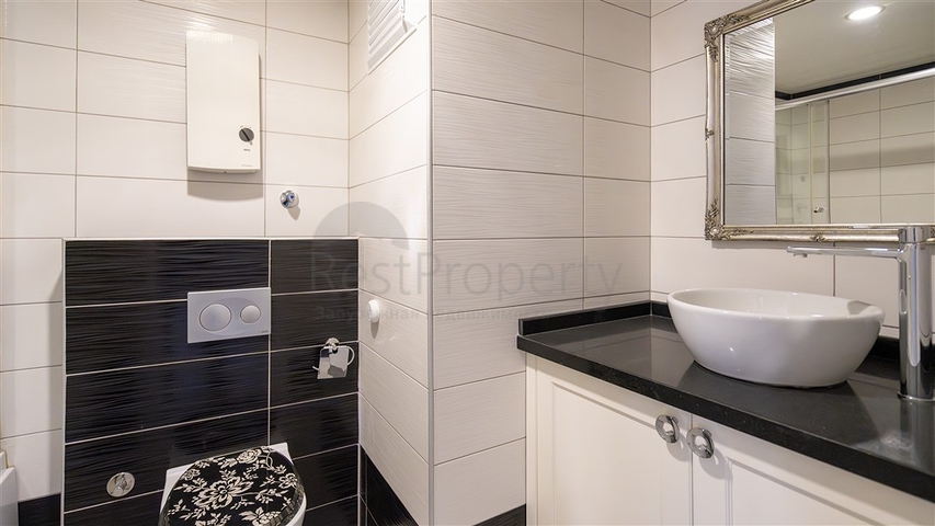 Стильный пентхаус 3+1 с развитой инфраструктурой в районе Джикджилли