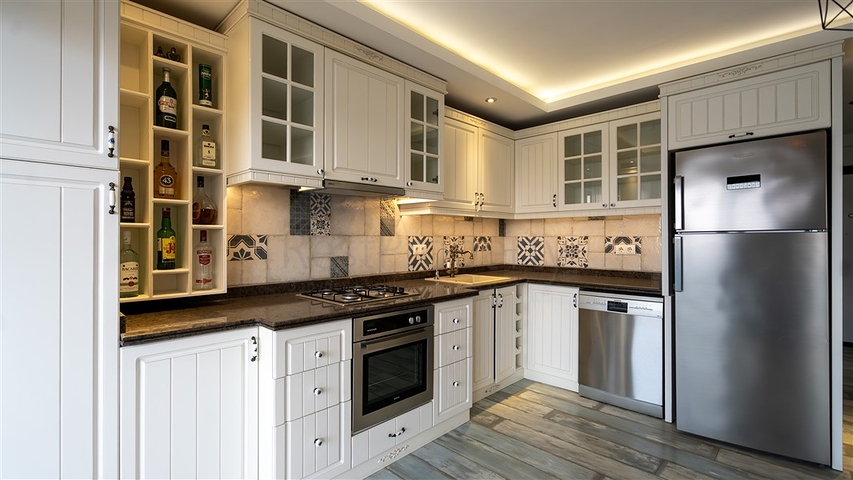 Стильный пентхаус 3+1 с развитой инфраструктурой в районе Джикджилли