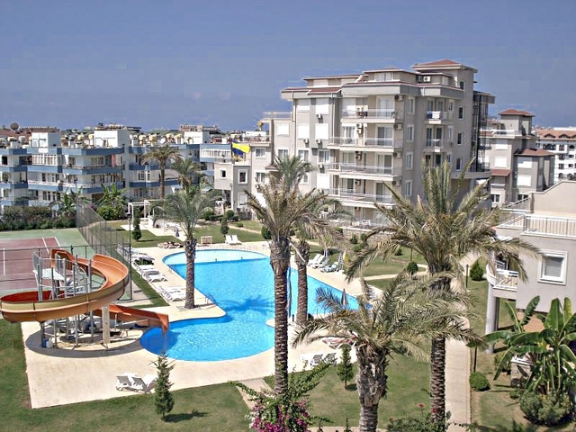 Просторная квартира 3+1 с террасой в благоустроенном жилом комплексе