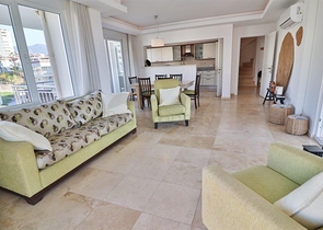 Просторная квартира 3+1 с террасой в благоустроенном жилом комплексе