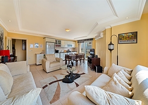 Уютная квартира 3+1 в благоустроенном жилом комплексе района Тосмур