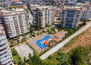 Уютная квартира 3+1 в благоустроенном жилом комплексе района Тосмур