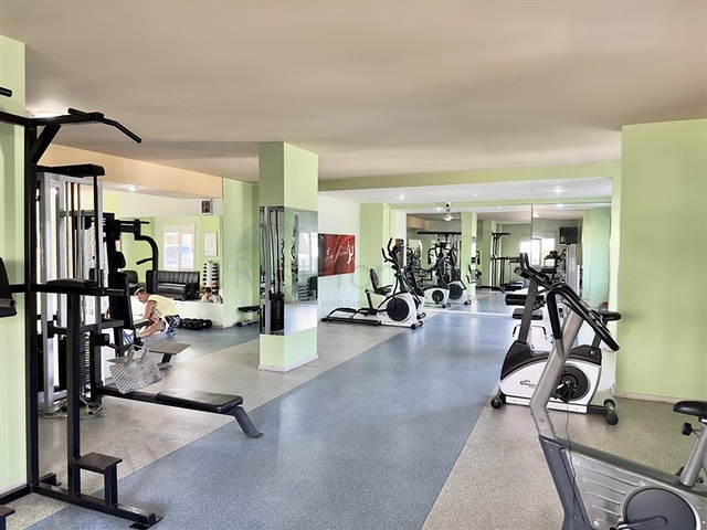 Просторный пентхаус 3+2 с террасой в благоустроенном жилом комплексе района Тосмур