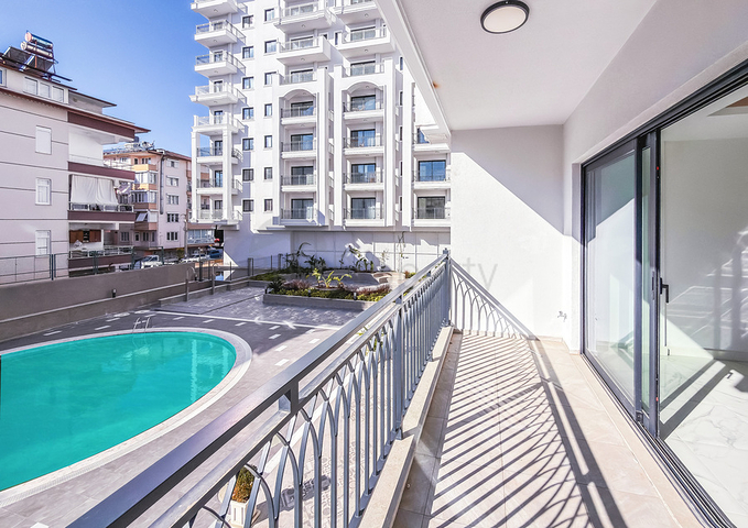 Современная квартира 1+1 в новом жилом комплексе района Клеопатра