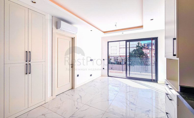 Современная квартира 1+1 в новом жилом комплексе района Клеопатра