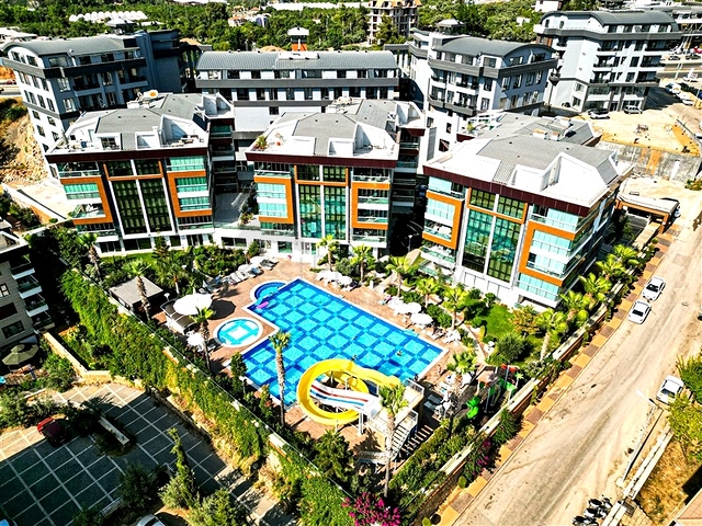 Квартира 3+1 в благоустроенном жилом комплексе района Оба