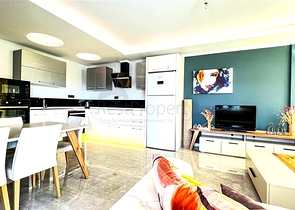 Квартира 3+1 в благоустроенном жилом комплексе района Оба