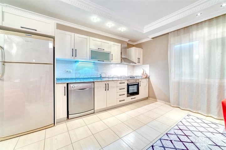 Уютная меблированная квартира 2+1 в районе Оба