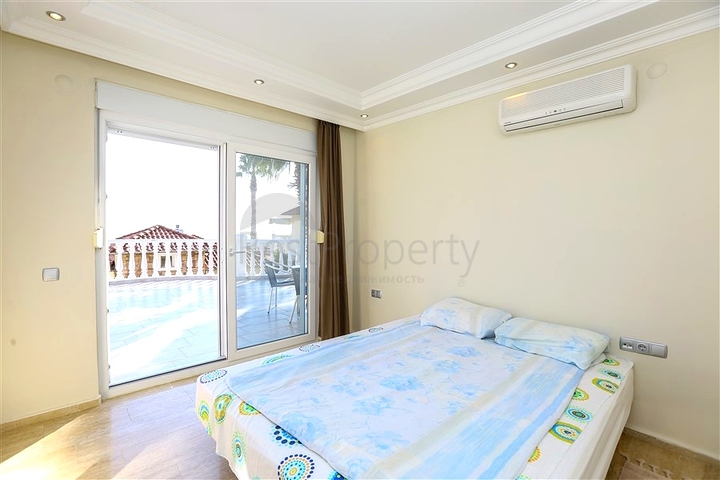 Уютная вилла в центральной части Алании для комфортной жизни