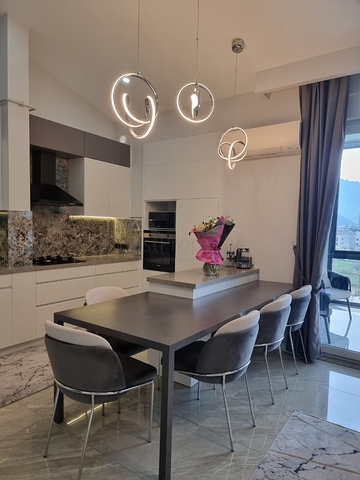 Продаётся квартира планировки 4+1 дуплекс в районе Хурма - Анталия