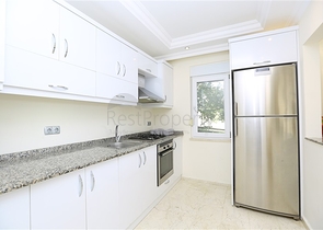 Уютная вилла с террасой и развитой инфраструктурой