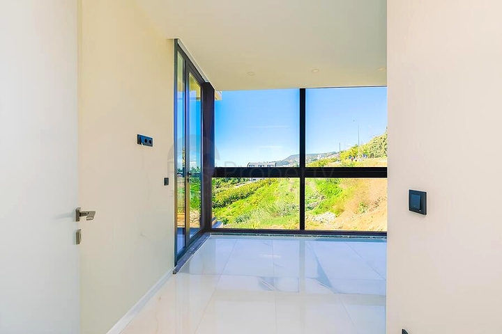 Современная квартира 1+1 в благоустроенном жилом комплексе района Клеопатра