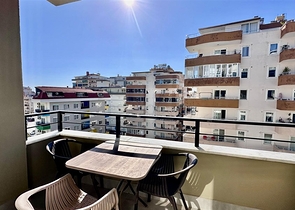 Уютная квартира 1+1 в современном доме в Махмутларе