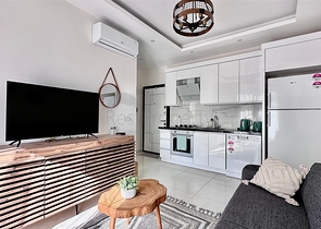 Уютная квартира 1+1 в современном доме в Махмутларе