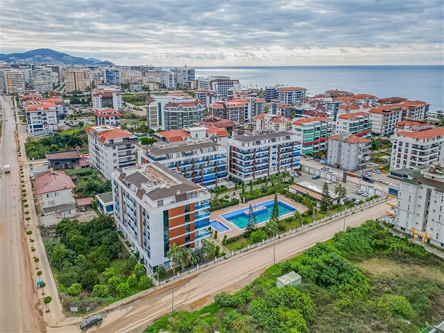 Просторный пентхаус 3+1 с террасой в современном жилом комплексе