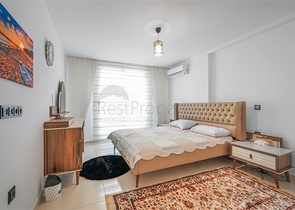 Просторный пентхаус 3+1 с террасой в современном жилом комплексе