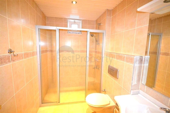 Светлая меблированная квартира 2+1 в развитом районе