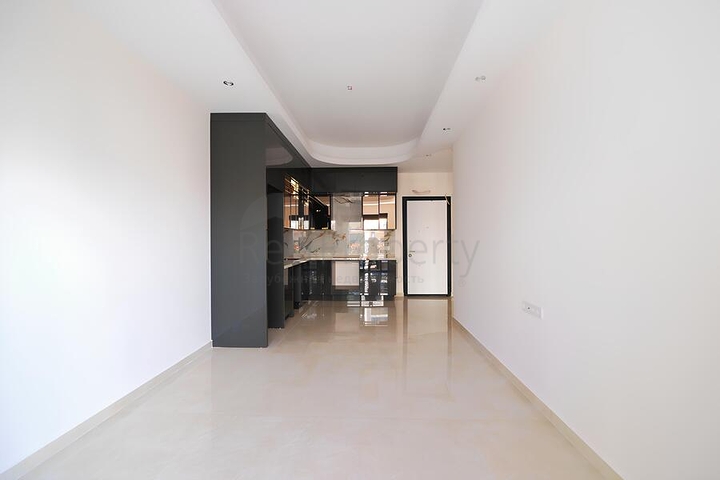 Светлая квартира 1+1 в современном жилом проекте