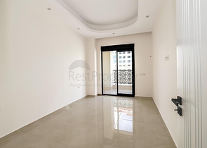 Светлая квартира 1+1 в современном жилом проекте