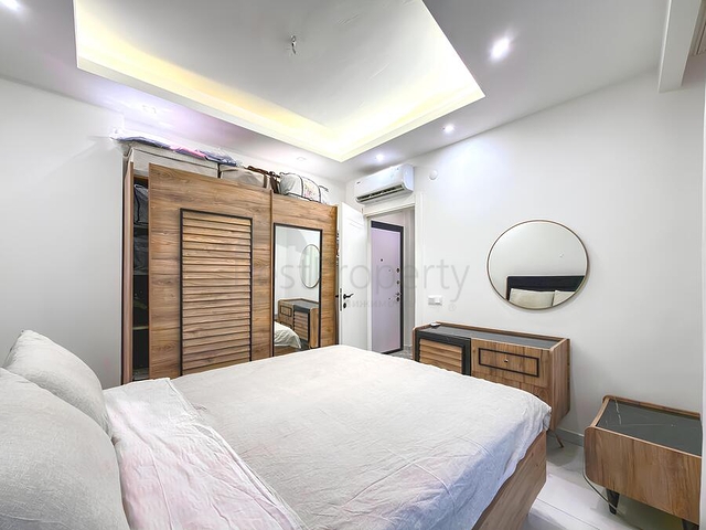 Уютная меблированная квартира 1+1 в современном доме района Клеопатра