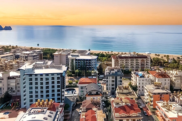 Уютная меблированная квартира 1+1 в современном доме района Клеопатра