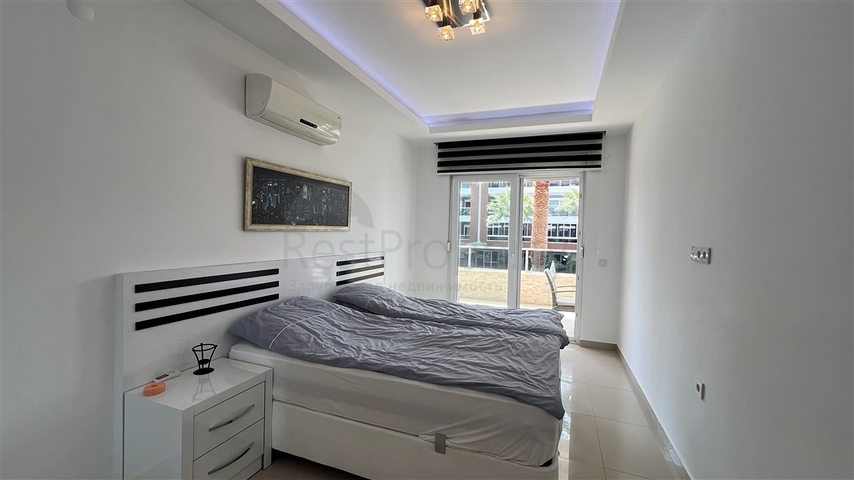 Просторная меблированная квартира с двумя балконами в Тосмуре