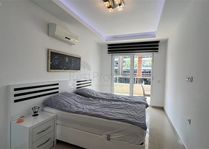 Просторная меблированная квартира с двумя балконами в Тосмуре