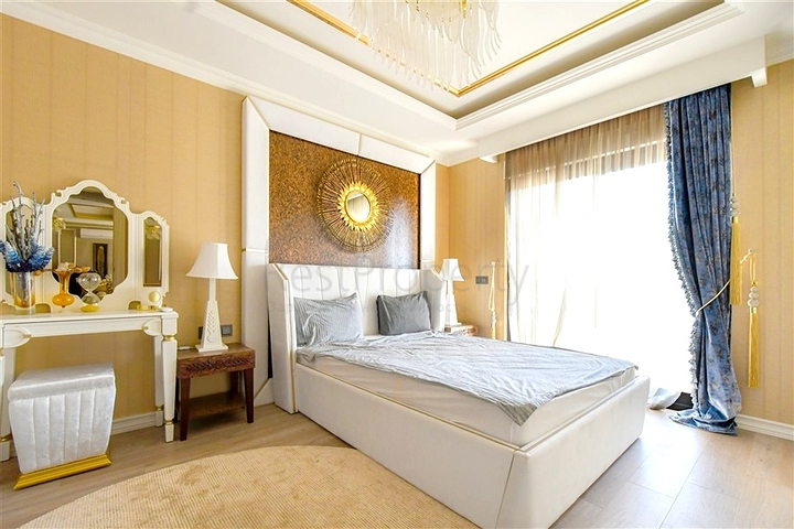 Современная меблированная квартира 2+1 в центре Алании