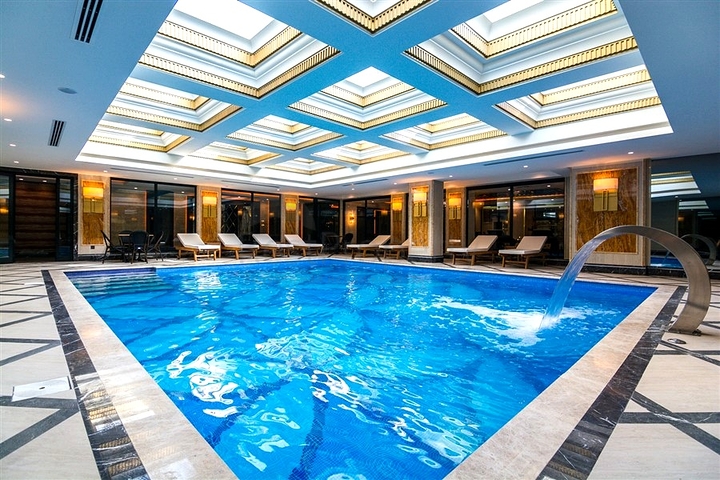 Современная меблированная квартира 2+1 в центре Алании