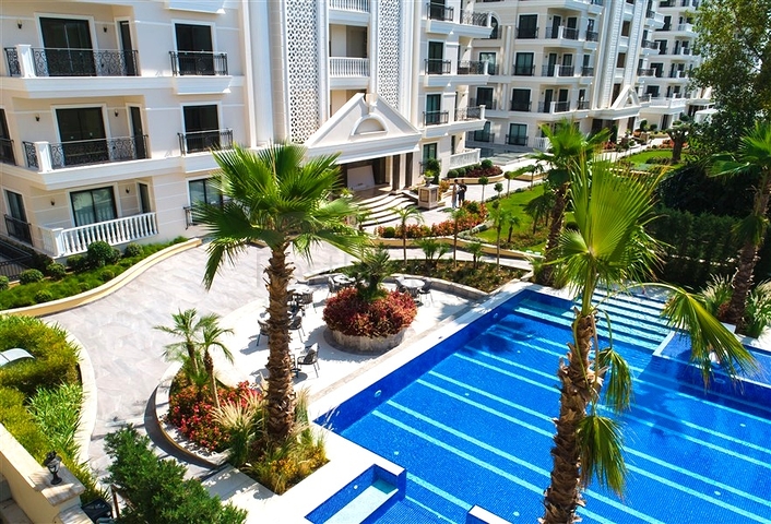 Современная меблированная квартира 2+1 в центре Алании