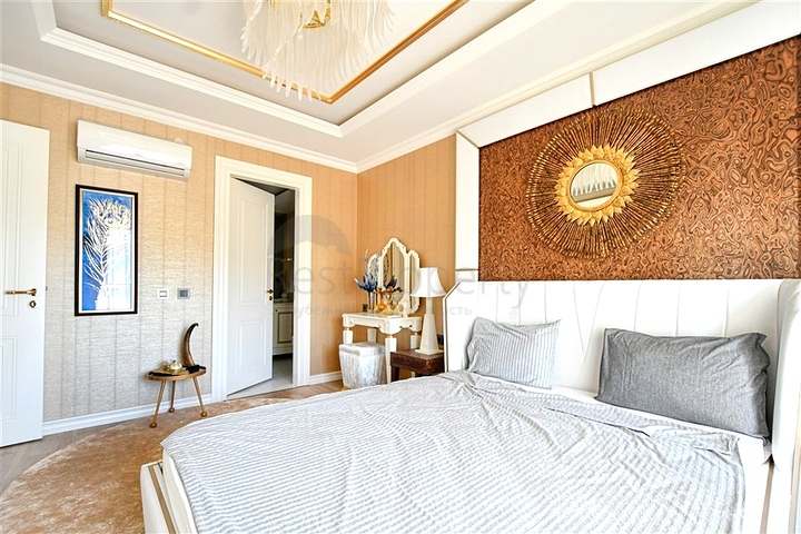 Современная меблированная квартира 2+1 в центре Алании