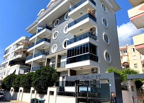 Светлая меблированная квартира 1+1 в развитом районе Клеопатра