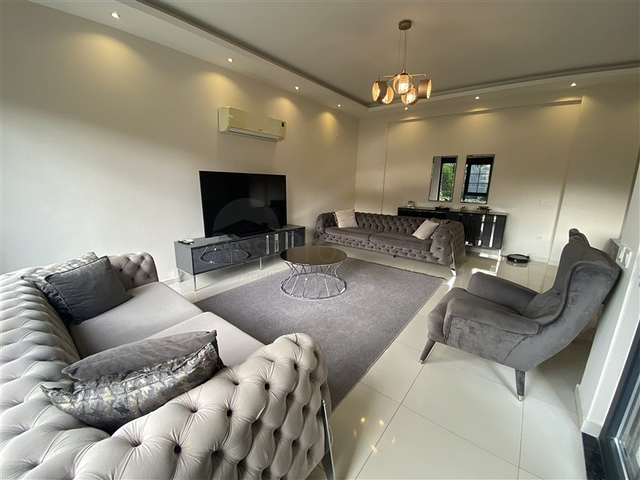 Уютный садовый дуплекс в благоустроенном жилом комплексе