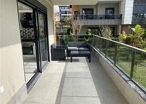 Уютный садовый дуплекс в благоустроенном жилом комплексе