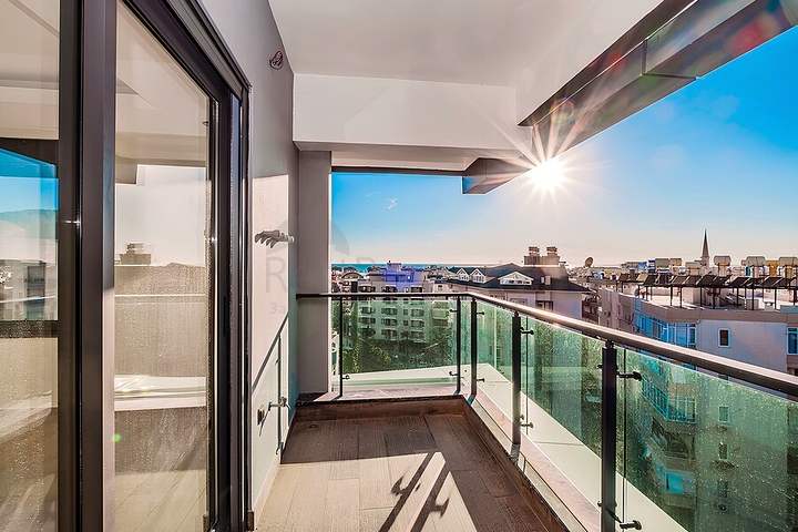 Современный пентхаус 2+1 в престижной части Аланьи