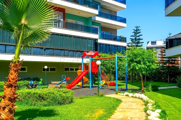 Просторная квартира 3+1 в благоустроенном районе Аланьи