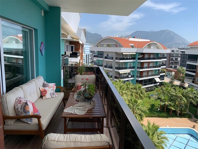 Просторная квартира 4+1 в ухоженном жилом комплексе