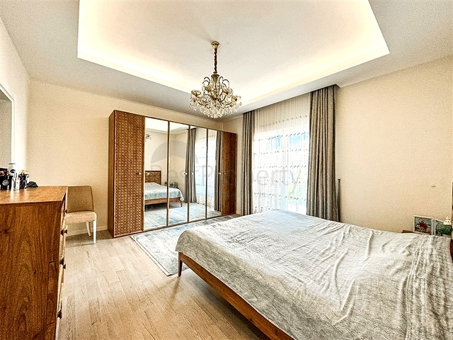 Просторная квартира 4+1 с отдельной кухней для комфортной жизни