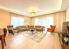 Просторная квартира 4+1 с отдельной кухней для комфортной жизни