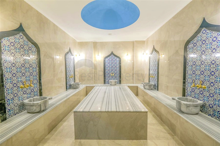 Квартира 1+1 с балконом и инфраструктурой в районе Махмутлар