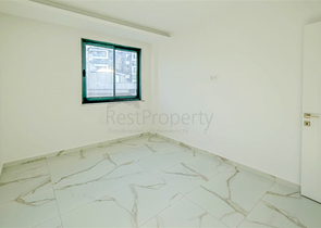 Квартира 1+1 с балконом и инфраструктурой в районе Махмутлар