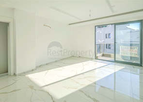 Квартира 1+1 с балконом и инфраструктурой в районе Махмутлар