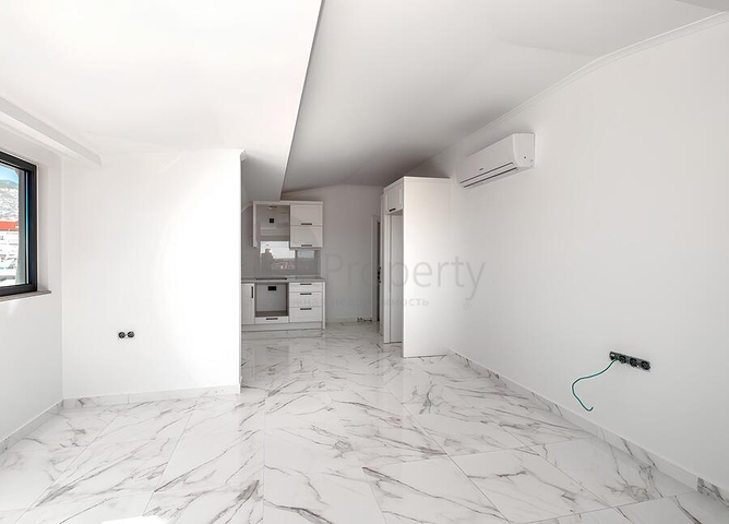 Пентхаус 2+2 с террасой и инфраструктурой комплекса в районе Клеопатра